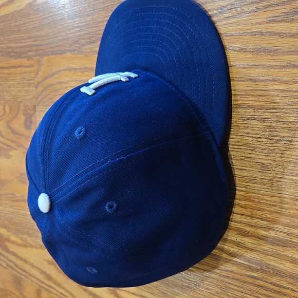 New Era Navy Blue LA Cap - Picture 4 of 10